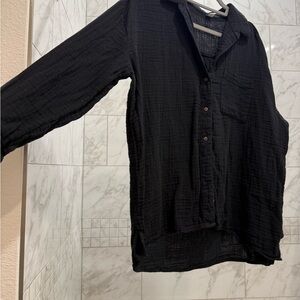 Old Navy Classic Black Shirt